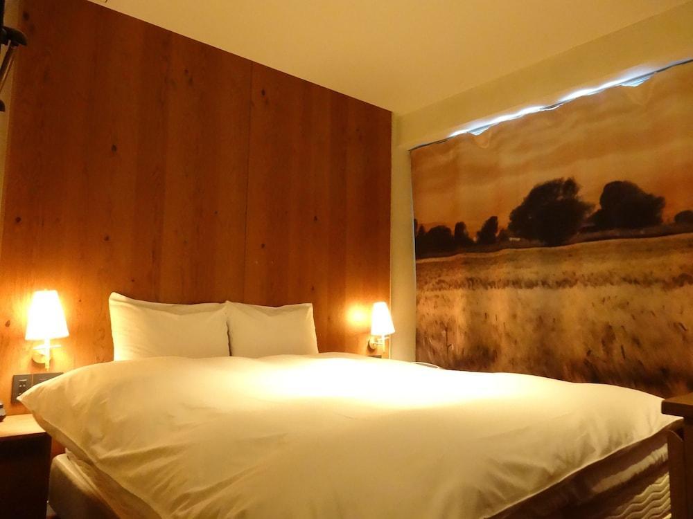 The Wall Hotel Osaka Exterior foto