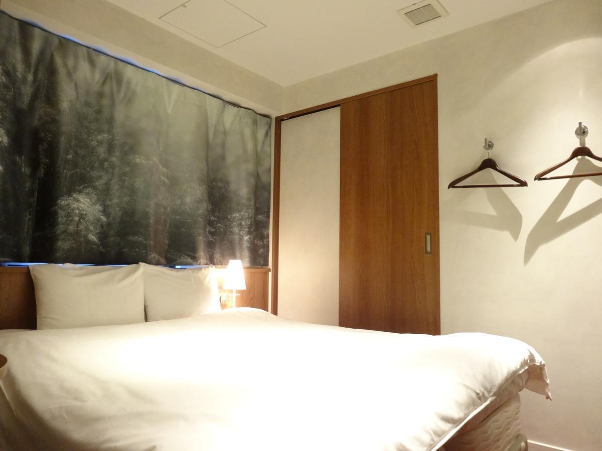 The Wall Hotel Osaka Exterior foto